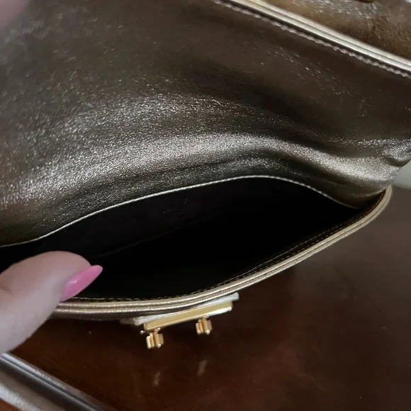 Louis Vuitton Sofia Coppola Gold Leather Clutch Bag (Pre-Owned) - Picture 4 of 8